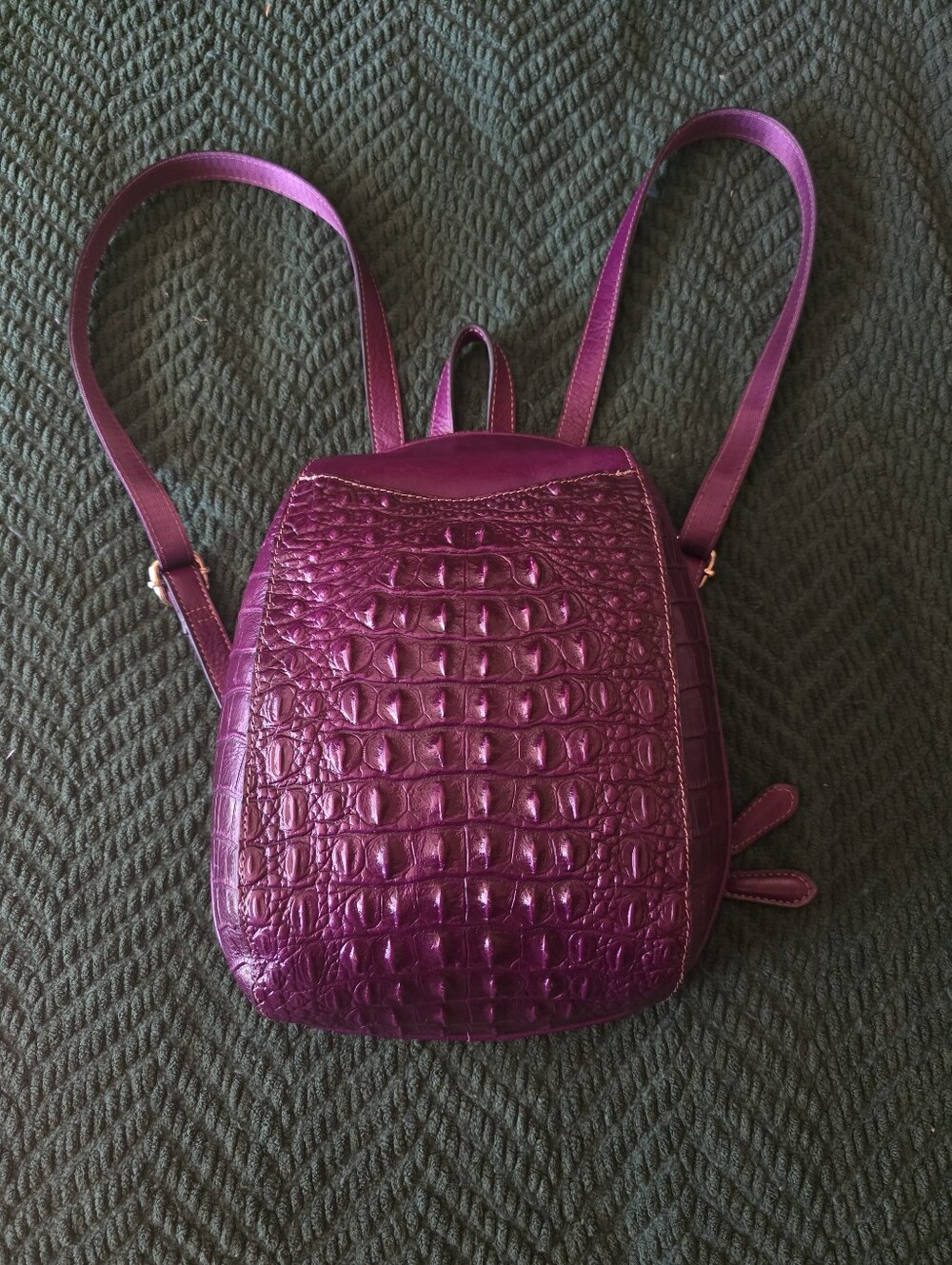 Coolcy | Plum Purple Leather Crocodile Print | Backpack Purse | Eclectic | Guc